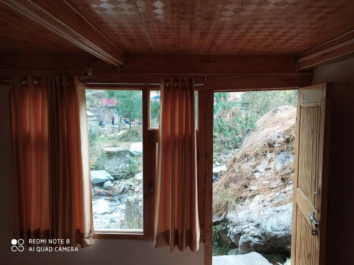 Villa Moksha - By The River à Jibhi Extérieur photo