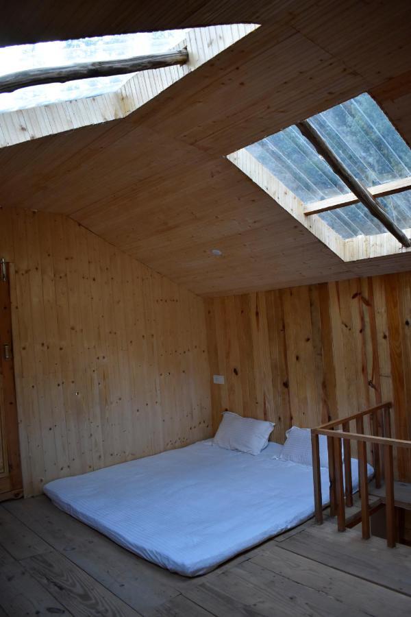 Villa Moksha - By The River à Jibhi Extérieur photo
